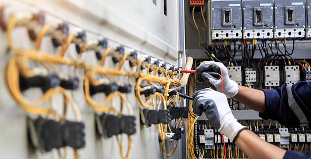 Professional Electrician technician working in Monmouth, OR